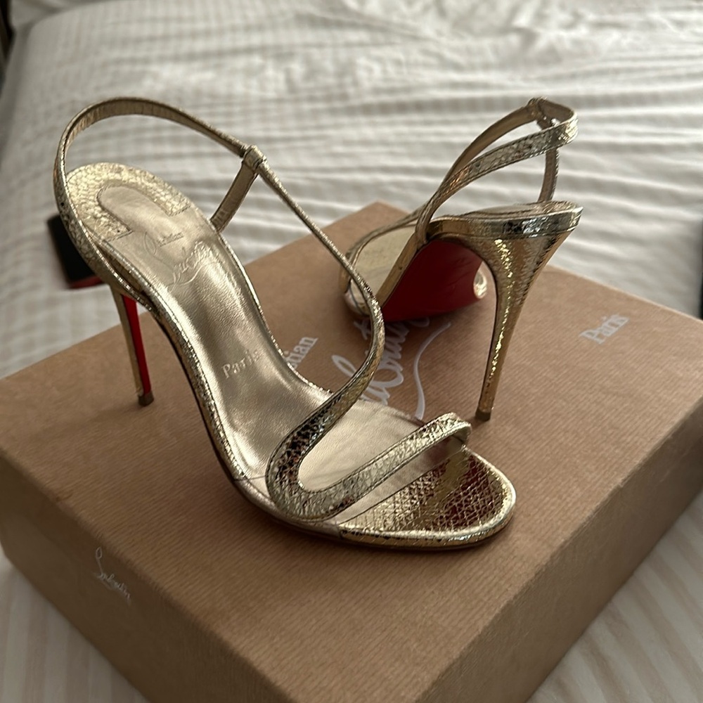 Like new Christian Louboutin heels size 37